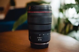 RF 24-70mm F2.8 L IS USMのレビュー比較まとめ。画質と実用性を両立